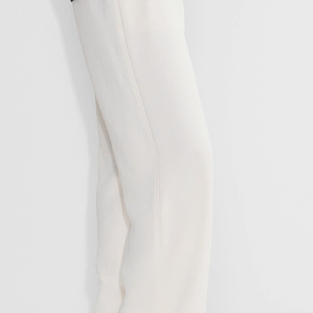 Brand New with Tags - Aritzia Thesis Cream Pant - Picture 2 of 5